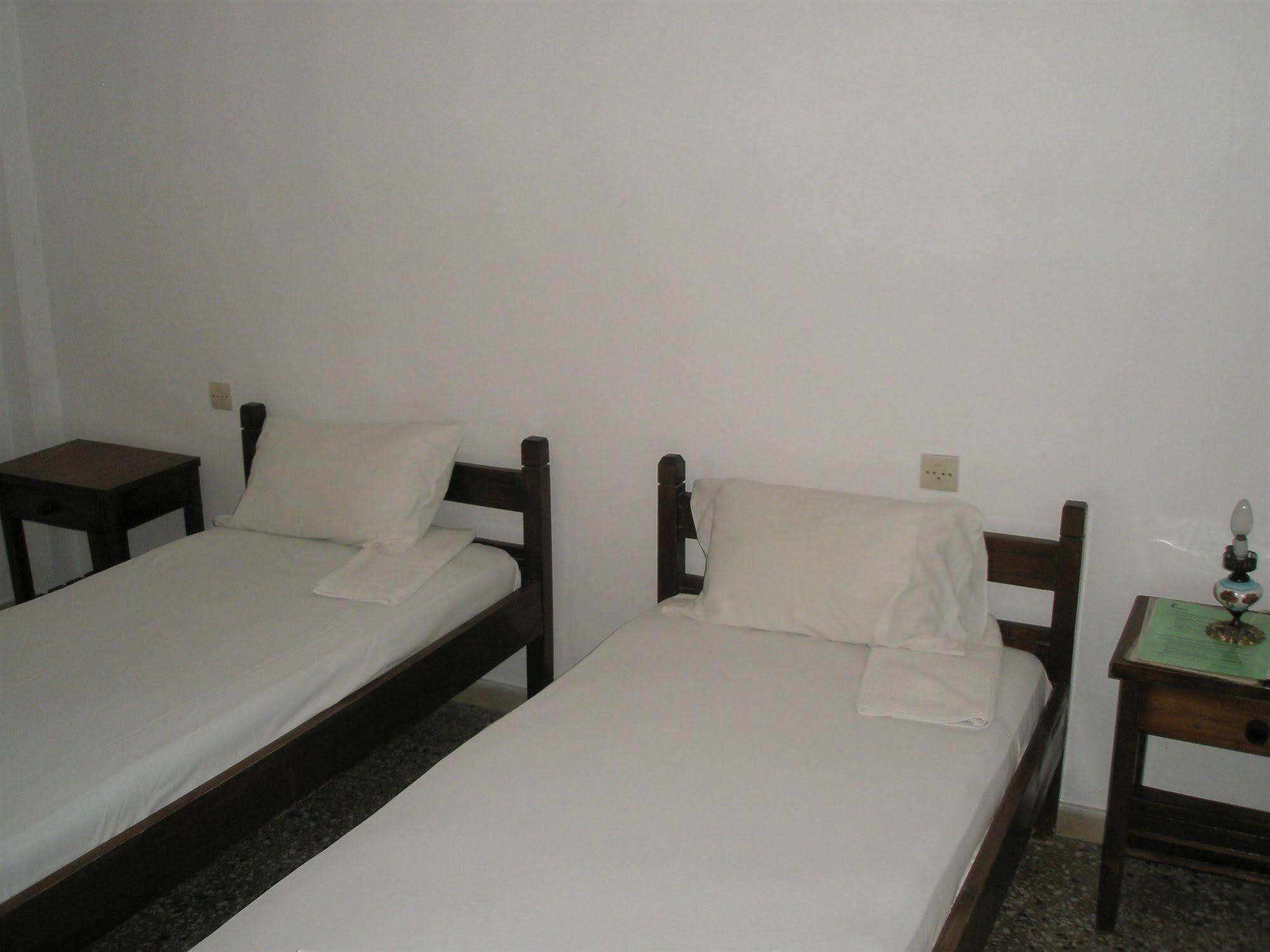 בניטסס Faliraki Apartments מראה חיצוני תמונה