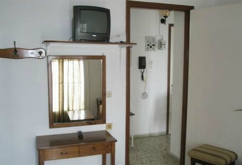 בניטסס Faliraki Apartments מראה חיצוני תמונה